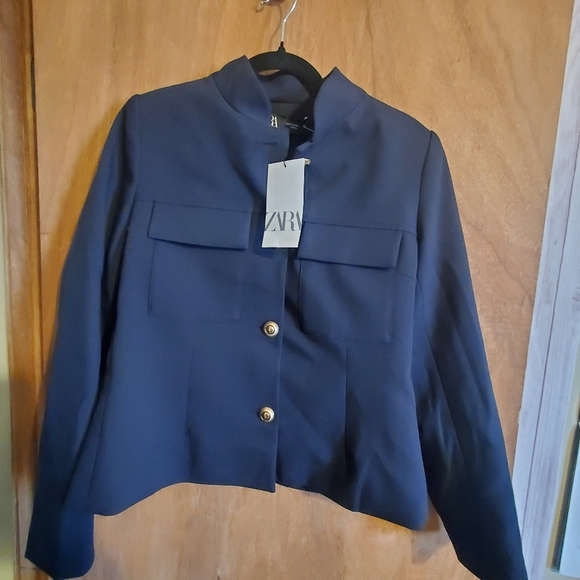 Zara Jackets & Blazers - Zara Women's Dark Blue Blazer with Gold Buttons. NWT. MED. Long Sleeve